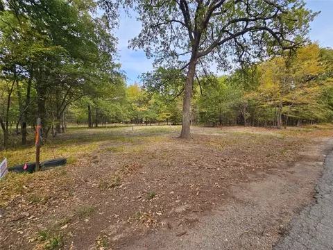 308 Comanche Trl, West Tawakoni, TX 75474