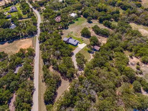 4601 Oak Dr, Alvarado, TX 76009