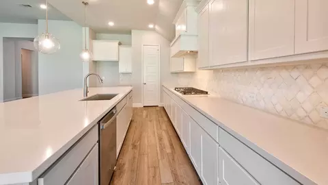 Kitchen - 4213 Capstone Rd, Midlothian, TX 76065 photo 5 of 5