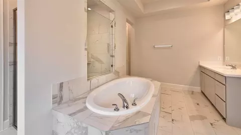 Bath - 4213 Capstone Rd, Midlothian, TX 76065 photo 1 of 1