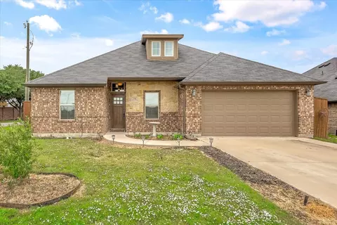 736 Edgewood Ave, Corsicana, TX 75110
