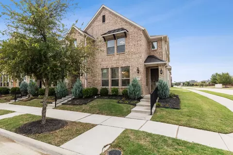 4704 Piedras Lanzar Dr, Mckinney, TX 75070