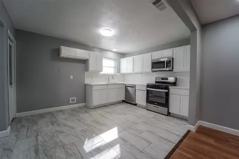 12348 Hallum St, Dallas, TX 75243
