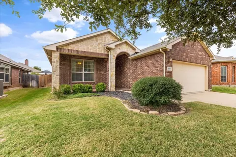 2234 Whitney Dr, Weatherford, TX 76087