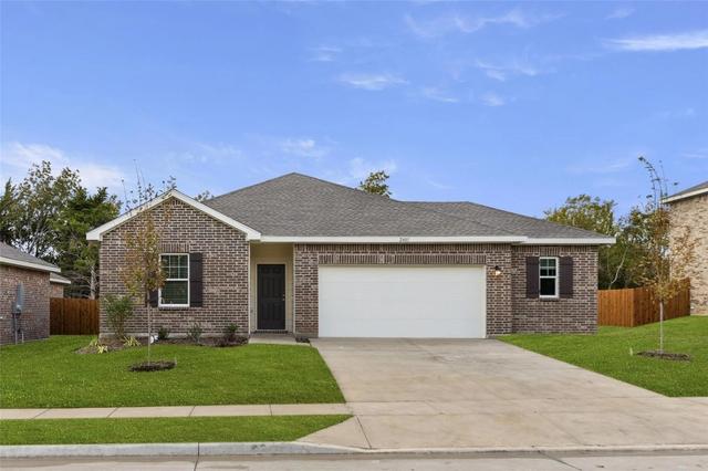 2401 Frio River Rd, Glenn Heights, TX 75154