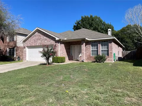 4128 Cardigan Dr, Grand Prairie, TX 75052