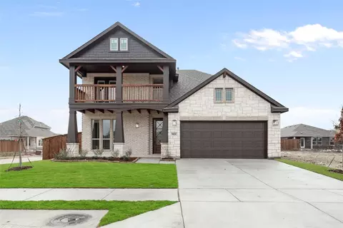 9020 Silver Dollar Dr, Fort Worth, TX 76131