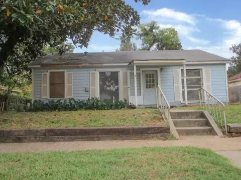 110 Elmwood, Shreveport, LA 71104