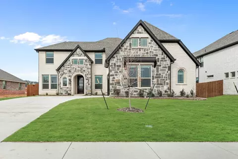 4821 Nomad Dr, Midlothian, TX 76065