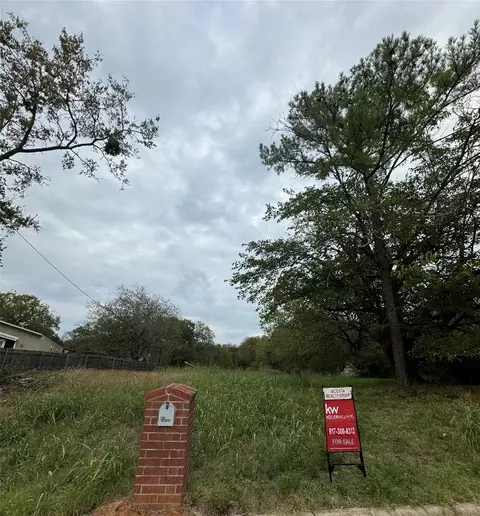 339 Morgan Rd, Mansfield, TX 76063