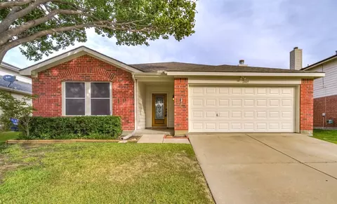 2409 Havenshire Dr, Little Elm, TX 75068