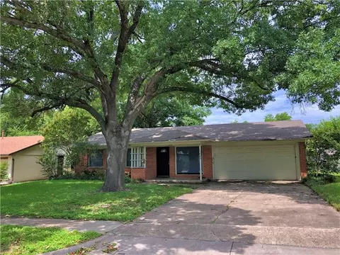 13645 Birchlawn Dr, Farmers Branch, TX 75234