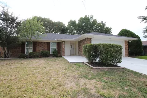 5309 Tamarack Ct, Arlington, TX 76018