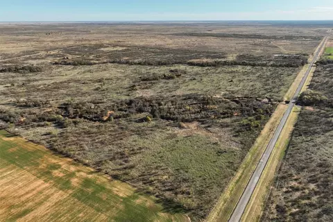 63 Ac Fm 368, Holliday, TX 76366