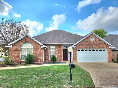 2113 Burgundy Ridge Dr, Shreveport, LA 71118