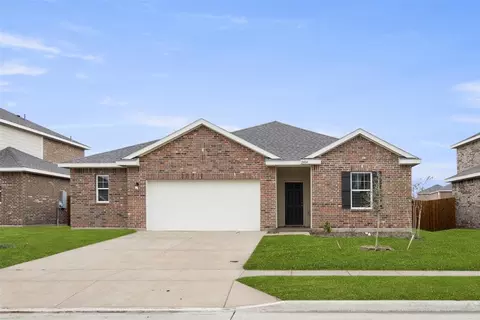 2404 Bull Creek Rd, Glenn Heights, TX 75154