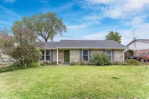 416 Lowell Ln, Richardson, TX 75080