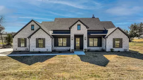 524 Ford Flts, Springtown, TX 76082