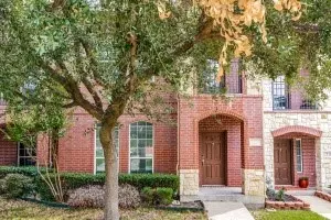 2524 Bonnie Ln, Lewisville, TX 75056