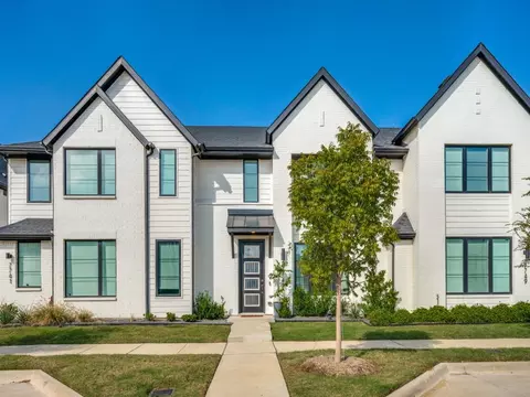 7745 Reis Ln, North Richland Hills, TX 76182