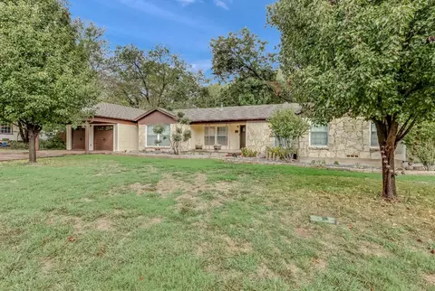 1219 Saturn Springs Dr, Garland, TX 75041