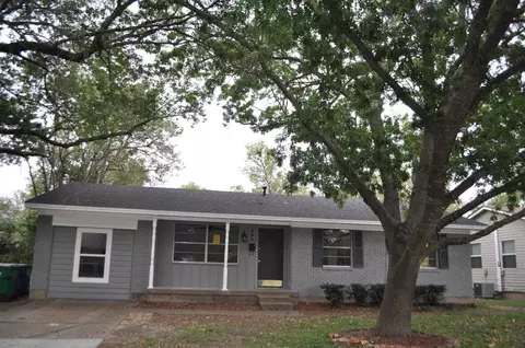 302 Cumberland Rd, Waxahachie, TX 75165