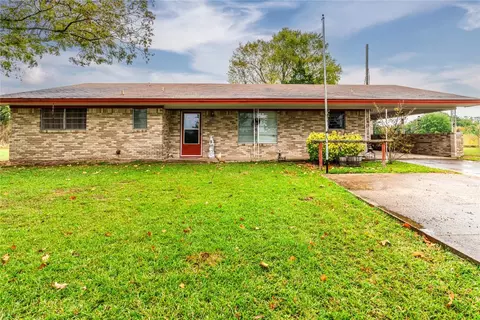 620 County Road 44100, Powderly, TX 75473