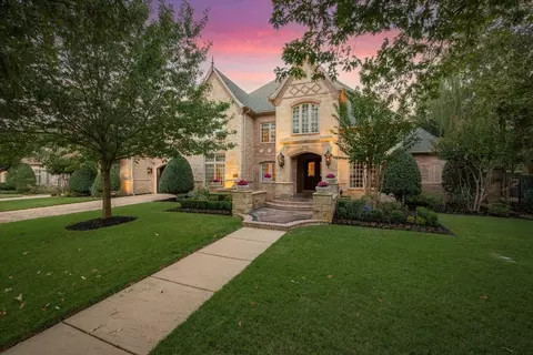 6909 Westmont Dr, Colleyville, TX 76034