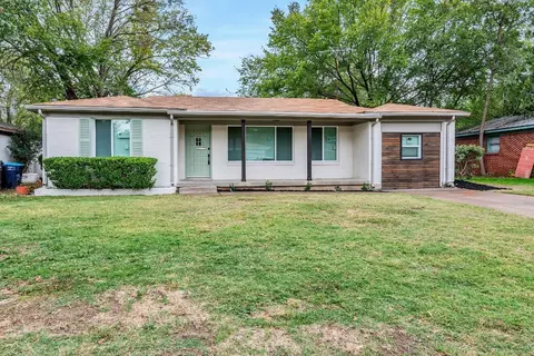 5517 Fursman Ave, Fort Worth, TX 76114