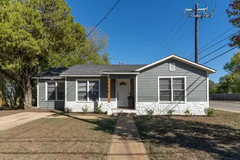 1700 Panhandle St, Denton, TX 76201