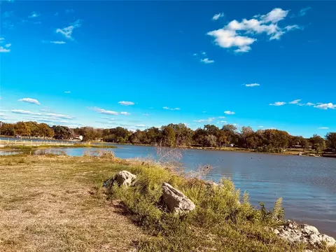871 Lcr 377, Mexia, TX 76667