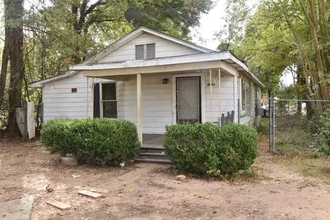 2827 Emery St, Shreveport, LA 71109