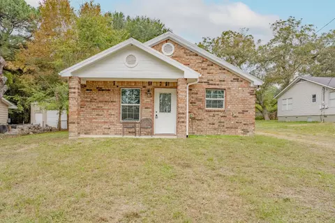 1222 Fm 13, Troup, TX 75789