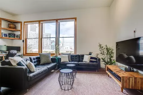2502 Live Oak St #205, Dallas, TX 75204
