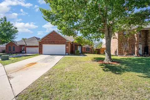 10513 Augusta Ln, Rowlett, TX 75089