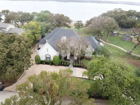 300 Lakeland Dr, Highland Village, TX 75077