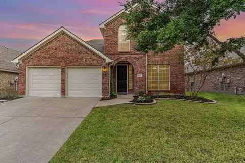 6017 Lakecrest Dr, Sachse, TX 75048