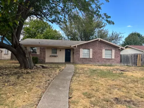 1529 Shorehaven Dr, Garland, TX 75040