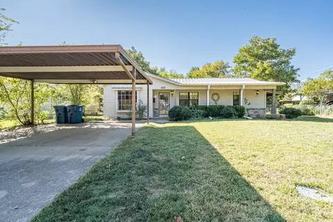 430 E Ragley St, Henderson, TX 75654