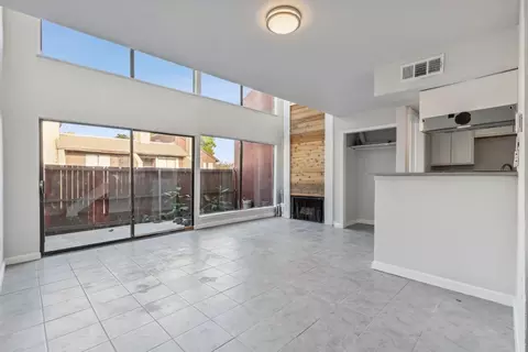 7152 Fair Oaks Ave #1014, Dallas, TX 75231
