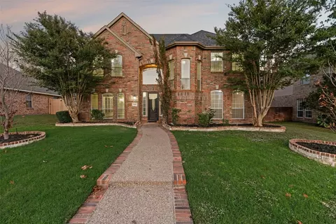 8428 Mesa Verde Dr, Plano, TX 75025