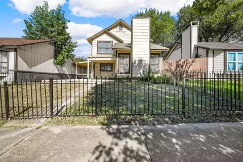 10323 Limestone Dr, Dallas, TX 75217