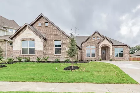 137 Fairweather Dr, Burleson, TX 76028