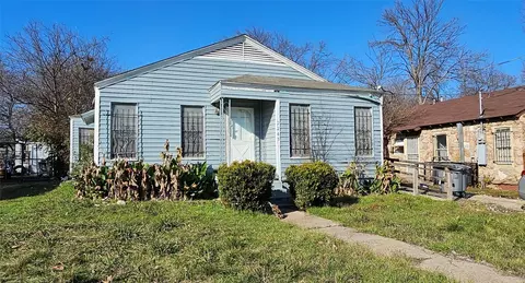 2245 E Overton Rd, Dallas, TX 75216
