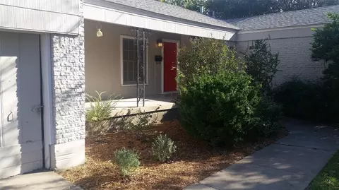 3416 Cloer Dr, Fort Worth, TX 76109