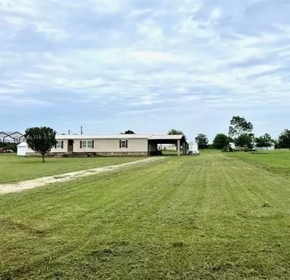 98 Private Road 36194, Sumner, TX 75486