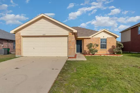 12618 Carpenter Ln, Rhome, TX 76078