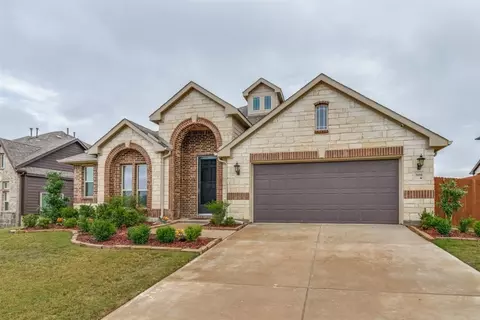 3608 Kimberly Ct, Heartland, TX 75126