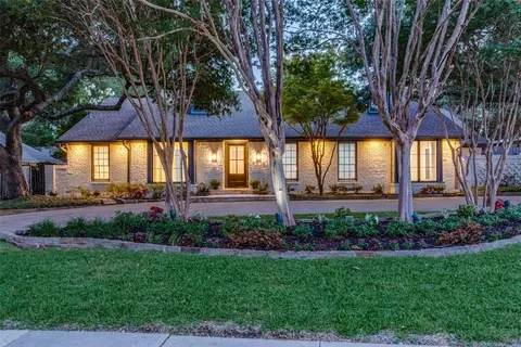 7010 Chipperton Dr, Dallas, TX 75225