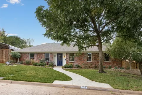 1618 Kiltartan Dr, Dallas, TX 75228